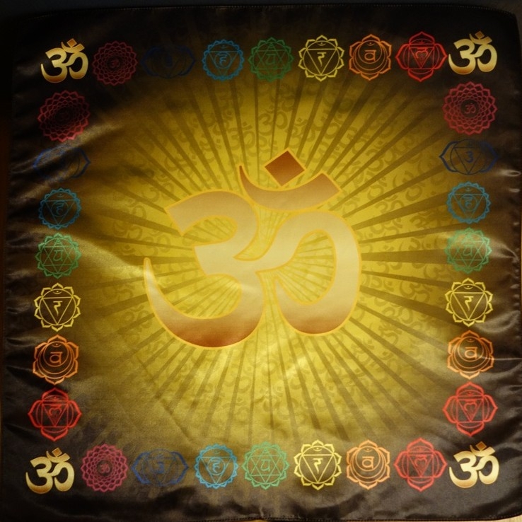 Скатерть для медитаций и йоги Аум-желты
